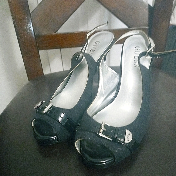 Guess heels - Picture 1 of 4